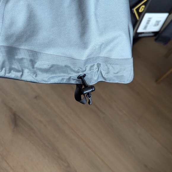 Arcteryx Women Zeta AR Jacket - Picture 8 of 13